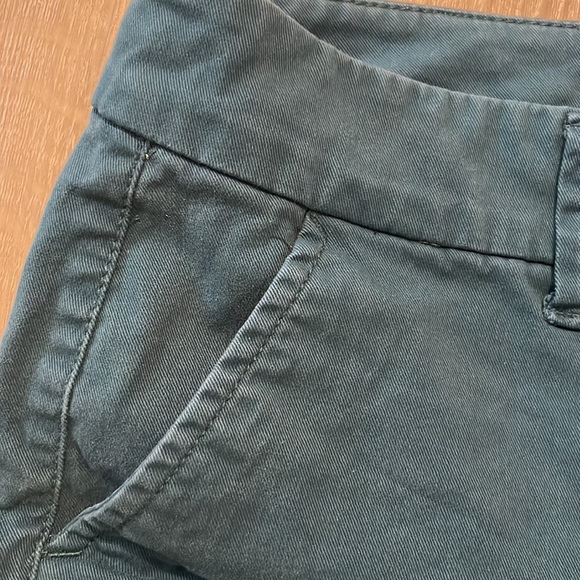 American Eagle Shorts - Picture 4 of 4